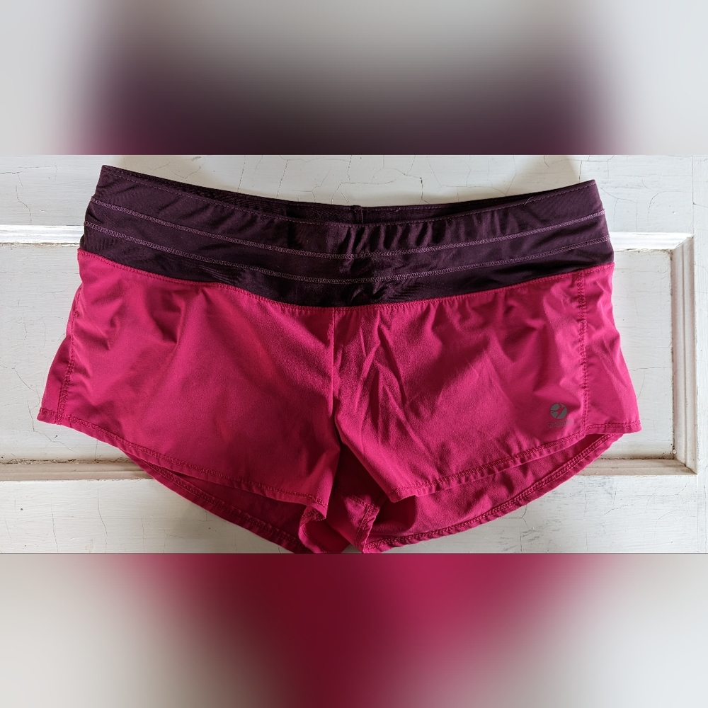Oiselle Mac Rogas